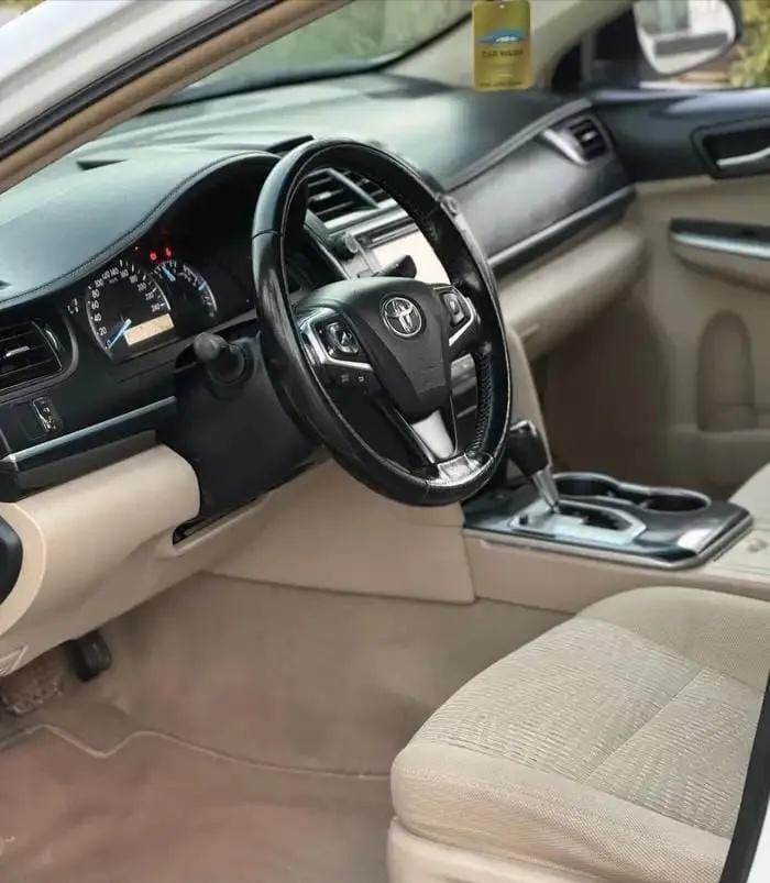 Toyota CAMRY 2016