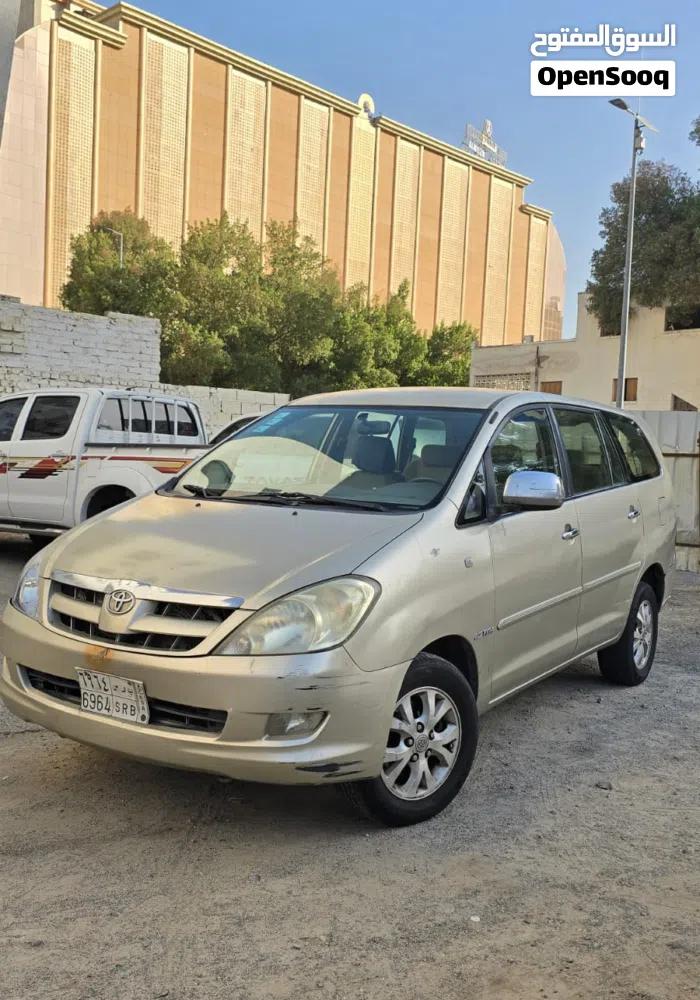 Toyota انوفا 2007